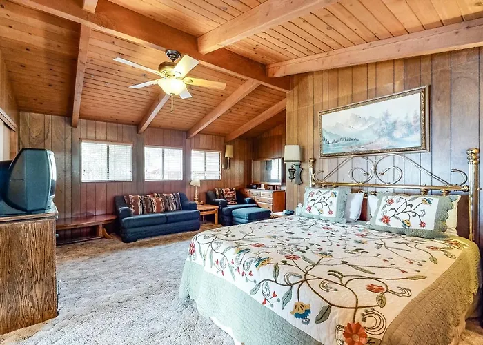 Allen Edgewater Retreat