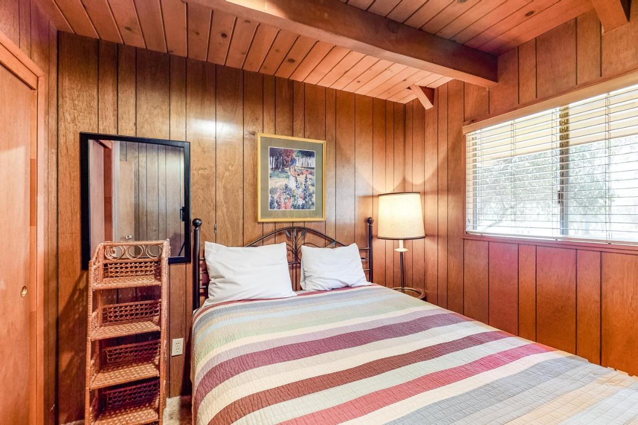 Allen Edgewater Retreat