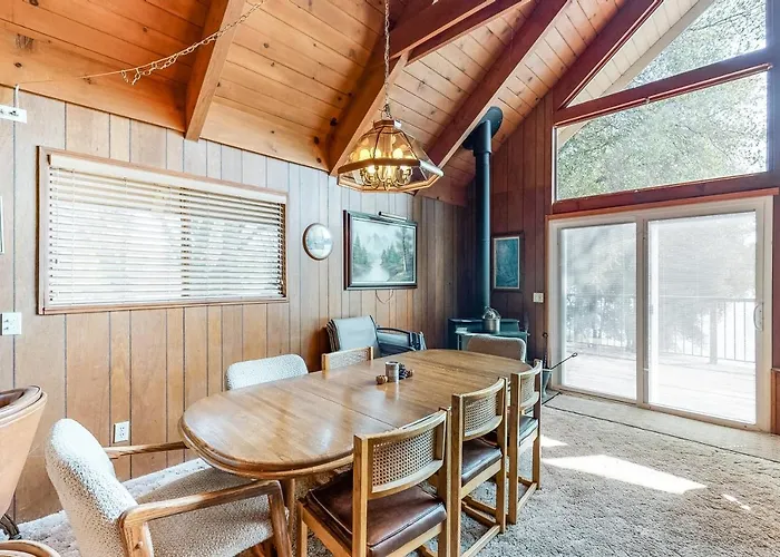 Allen Edgewater Retreat
